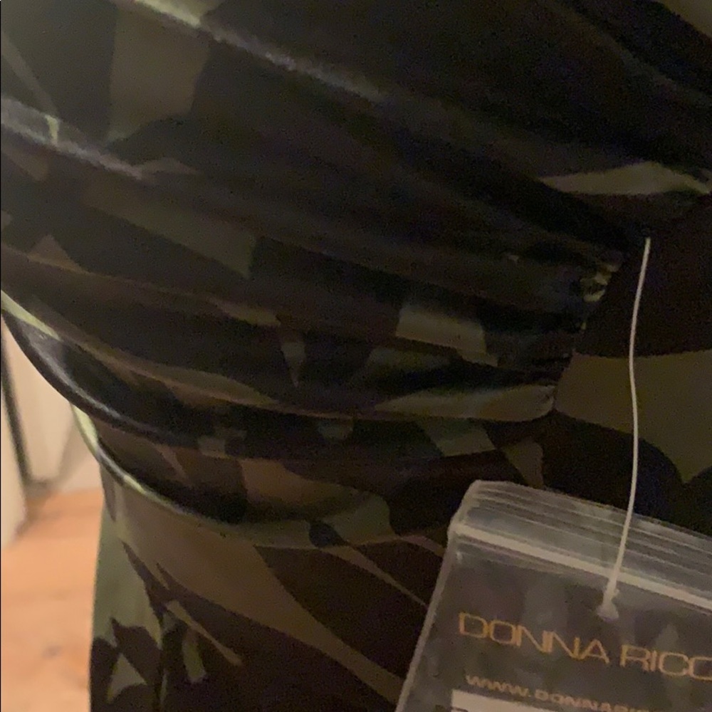 Donna Ricco Dress - Picture 6 of 11